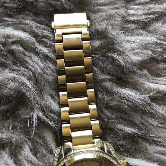 Gold Michael Kors Watch - Picture 3 of 6